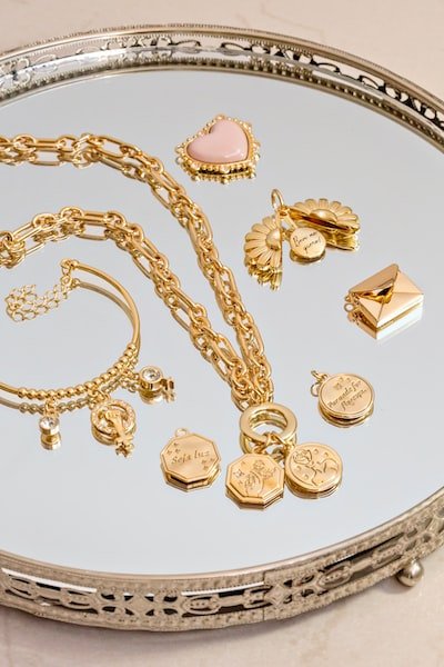 A quelles occasions peut-on offrir un bijou à un enfant ?